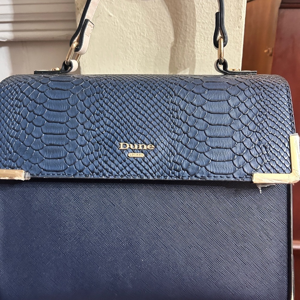 Dune Cross body Textured Women's Bag